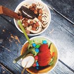 "I'll stop the world and melt with you, " ... Seriously the most perfect weather for a Sunday Sundae . . #sundayvibes #rolledicecream #deepellum #theeverygirl #iscreamforicecream #liveauthentic #wellmadeheart "I'll stop the world and melt with you, " ... Seriously the most perfect weather for a Sunday Sundae . . #sundayvibes #rolledicecream #deepellum #theeverygirl #iscreamforicecream #liveauthentic #wellmadeheart