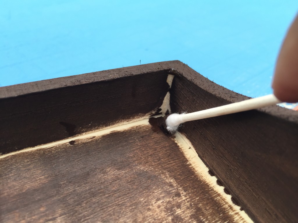 DIY TIle Tray