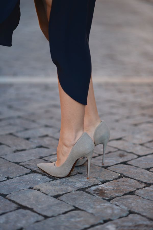 grey-suede-heels-2